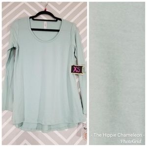 XS Baby Blue LuLaRoe Lynnae